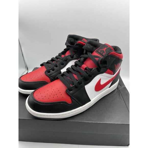 NEW Air Jordan 1 Mid Shoes "Bred Toe" Black Fire Red White Men's 11 554724-079 - Picture 1 of 10